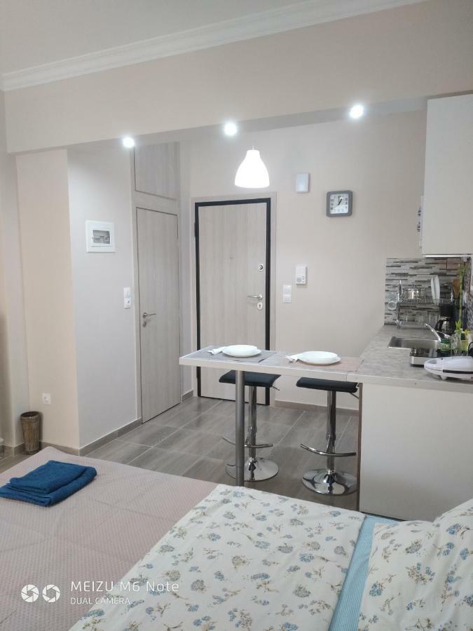 Ferienwohnung 7 Stars Near Metro Athen Exterior foto